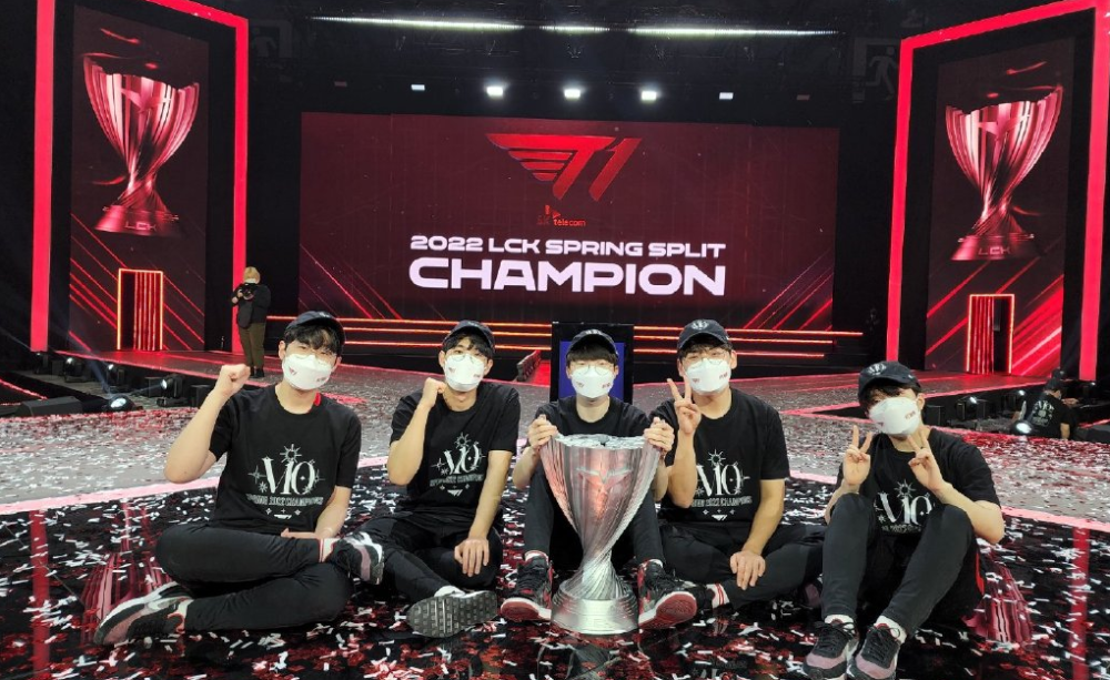 保持作为首 保持作为首