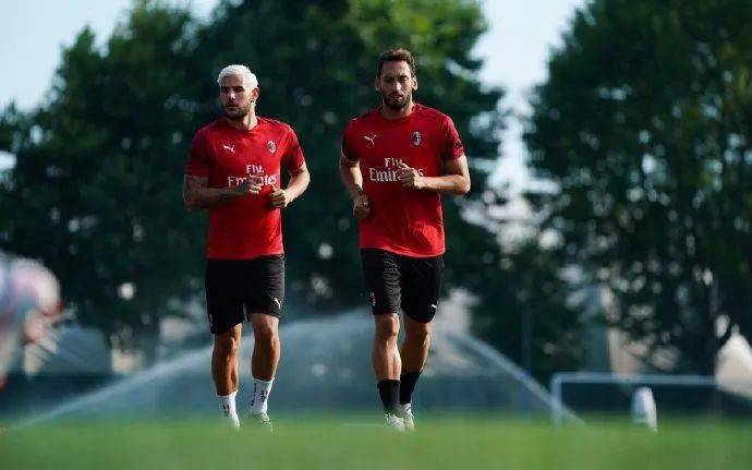 足坛背景 足坛背景